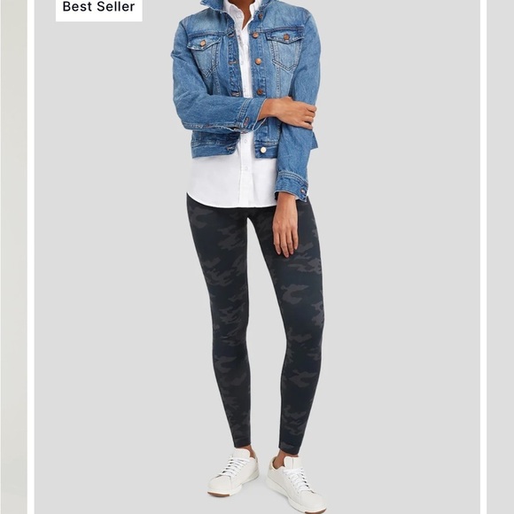 Spanx Camouflage EcoCare Seamless Leggings in Camo Women’s Size Small - Picture 2 of 8